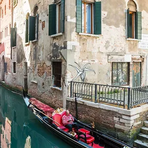 Appartement In The House, Venise